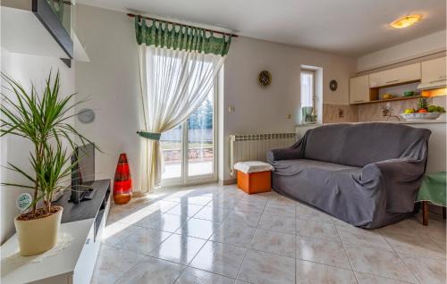 Strmac Apartment | Beautiful Apartment In Labin