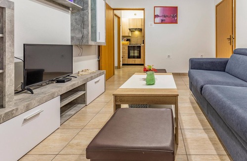 Vinkuran Apartment | Beautiful apartment in Pula with WiFi