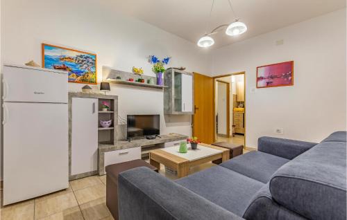 Vinkuran Apartment | Beautiful Apartment In Pula With Wifi