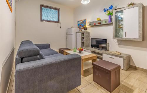 Vinkuran Apartment | Beautiful Apartment In Pula With Wifi
