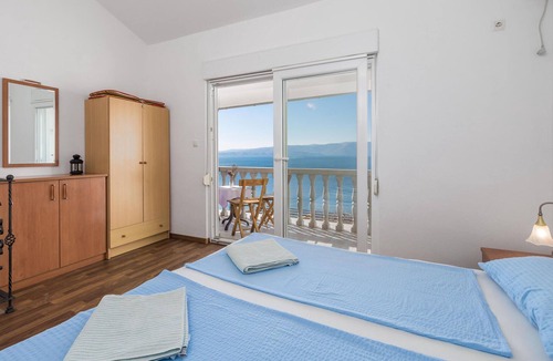 Vratarusa Apartment | Beautiful apartment in Senj with house sea view