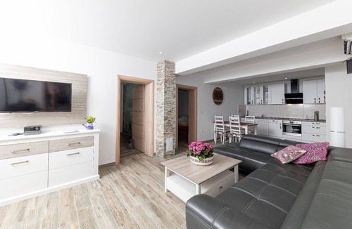 Bribir House | Beautiful holiday home in Bribir with private pool