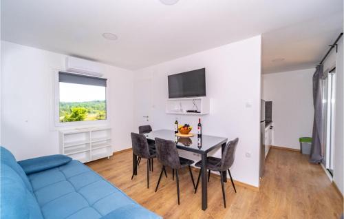 Duga Resa House | Beautiful Home In Cerovacki Galovici With Sauna