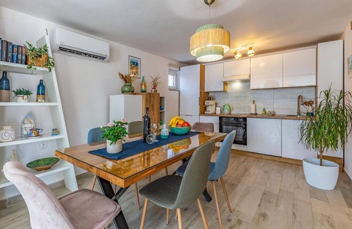Kavran House | Beautiful home in Kavran with kitchen