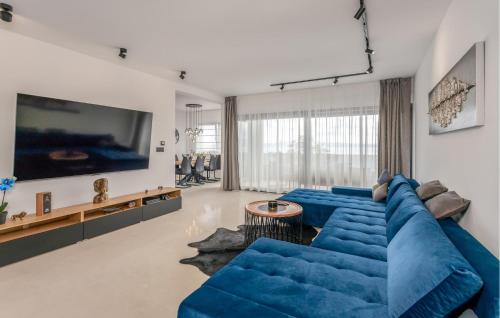 Rozmanici House | Beautiful Home In Kostrena