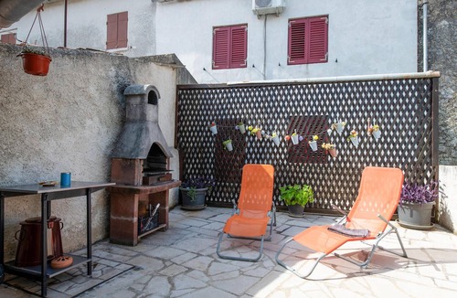 Cokuni House | Beautiful home in Krnica with WiFi
