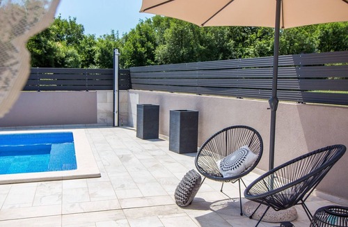 Becici Cabin | Beautiful newly built holiday house with two separate units with private pool