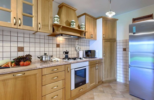 Brovinje House | Beautiful private villa for 8 guests with A/C, WIFI, private pool, TV and terrace