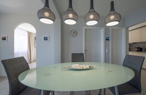 Tulisevica House | Beautiful private villa for 14 guests with WIFI, private pool, A/C, TV, terrace and pets allowed