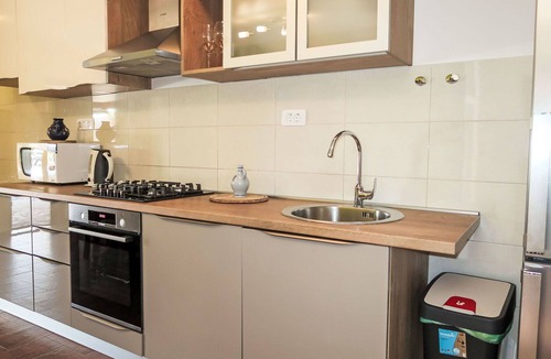 Susnjevica House | Beautiful private villa for 6 people with WIFI, A/C, private pool, TV, terrace and pets allowed