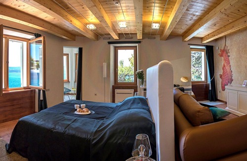 Ruskamen Villa | Beautiful villa Atrium in Dalmatia