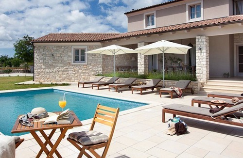 Divsici Villa | Beautiful Villa Divina