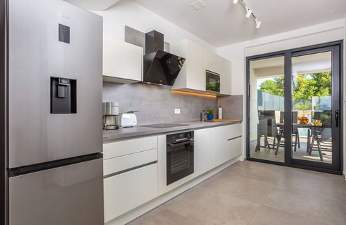 Bogovici House | Beautiful villa for 6 people with private pool, WIFI, A/C, TV and terrace