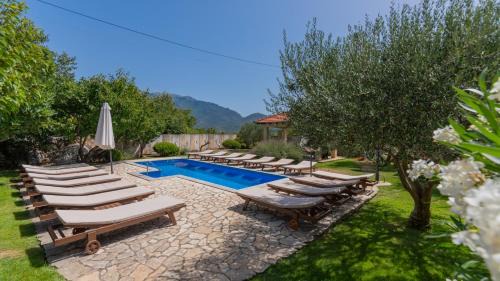 Sestanovac Villa | Beautiful Villa Popovica Dvori in Makarska