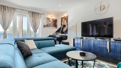 Sveti Martin Villa | Beautiful Villa Rhapsody with pool in Buzet