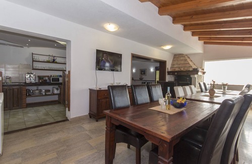 Banjole Villa | Beautiful * villa with heated swimming pool