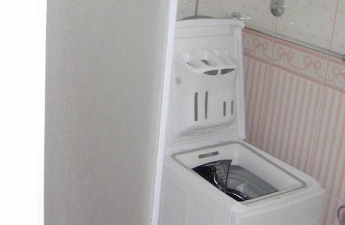 Poljica Apartment | bedroom: double rooms; double bed; laminated wood flooring