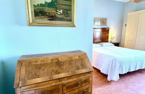 Castagneto Carducci House | Belvedere Farmhouse: 2 Bedrooms, 2 Bathrooms, AC | Bolgheri & Sea at 10 minutes