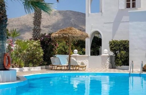 Perivolos Apartment | Blue Life hotel