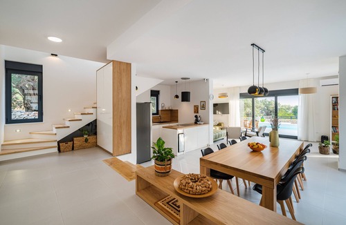 Lun Villa | Brand new luxury Villa Lun, 5 stars, 4 bedrooms, pool