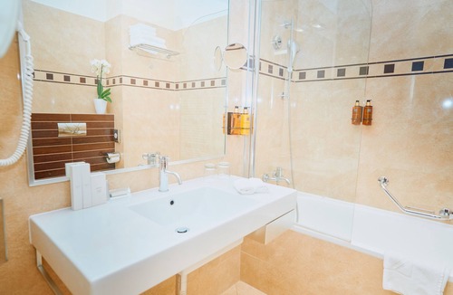 Opatija Hotel | BRISTOL Hotel Opatija