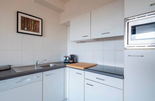 Upper Town Apartment | Brussels EU Center residence