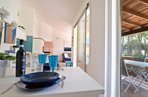 Santa Margherita di Pula Apartment | Calaverde, very refined apartment a stone's throw from the sea