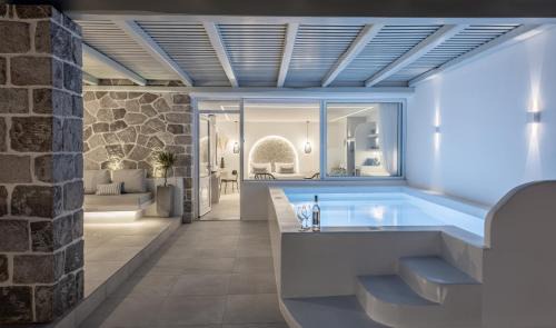Adamas House | Calma Suite Milos