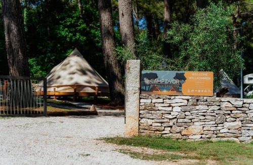 Manjadvorci House | Camp 'Dvor' bell tent accommodation