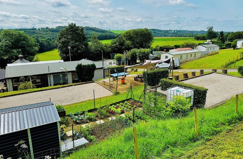 Durnal RV Rental | Camping Le Pommier Rustique