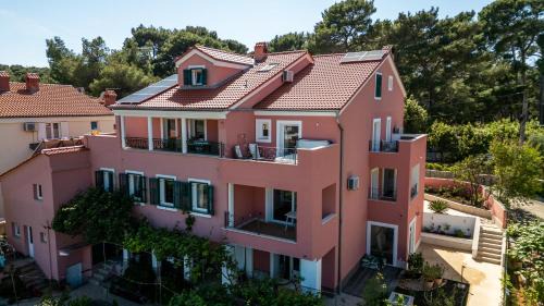 Cove Murtar Apartment | Captain's Escape - Spa City View