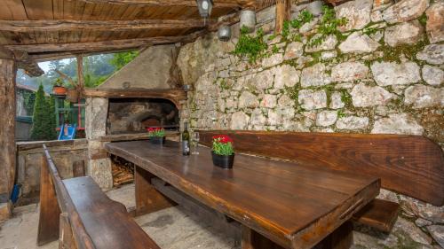 Veprinac Villa | Casa Antica - Storia Verde Opatija