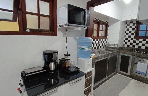 Parque Belem House | Casa Azul - 6 people, pet friendly, wi-fi, air conditioning, barbecue, 7 minutes from the beach
