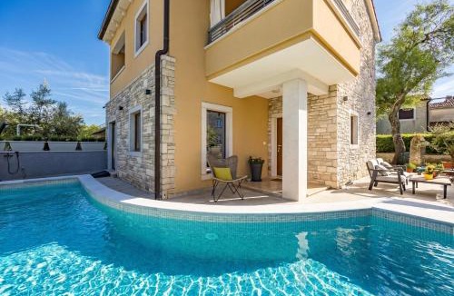 Belavici Villa | Casa Dika Pool & Lounge - Happy Rentals