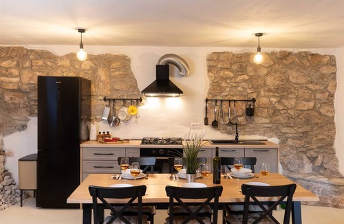 Viskovici Villa | Casa Dorella in peaceful location with a sea view