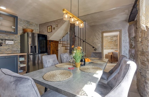 Sveti Donat Villa | Casa Emilia with private pool and sauna