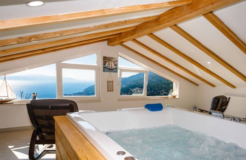 Veprinac Villa | Casa Ivetta Sun Garden by Villas Guide