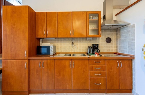 Grizane House | Casa Manas