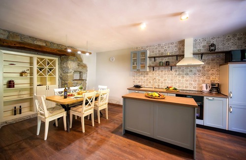Gornja Nugla House | Casa Milena - Holiday stone house with a private pool/hill view/peaceful