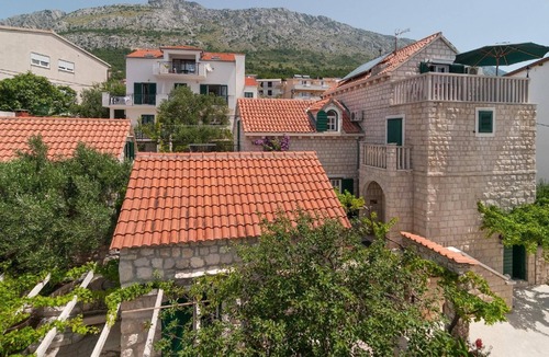 Tice House | Charming apartment with balcony