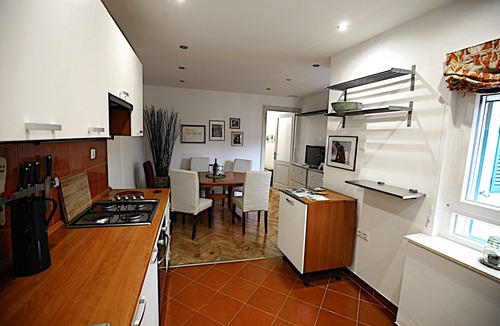 Split Apartment | * City apartment with a view for 2-4 people