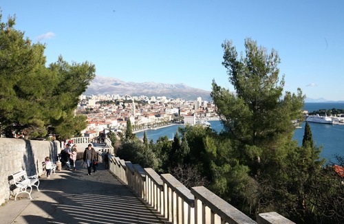 Split Apartment | * City apartment with a view for 2-4 people