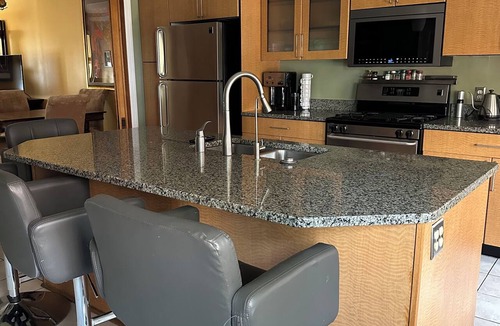 Stanton Park House | Contemporary 3-Bedroom Rowhouse on Capitol Hill