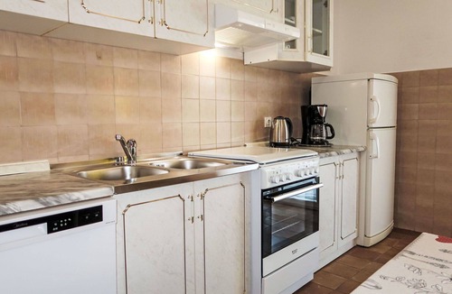 Duga Luka Apartment | Cosy apartment for 4 people with A/C, WIFI, TV and terrace