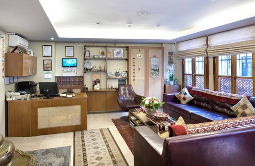 Sultanahmet Apartment | Cozy Accessible Apartment in SultanahmetTürkiye with Modern Comforts