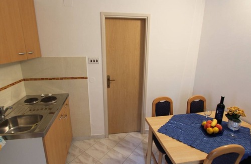 Porat Apartment | Cozy apartment Darko, ideal for 2 persons, only 200 m from the sea