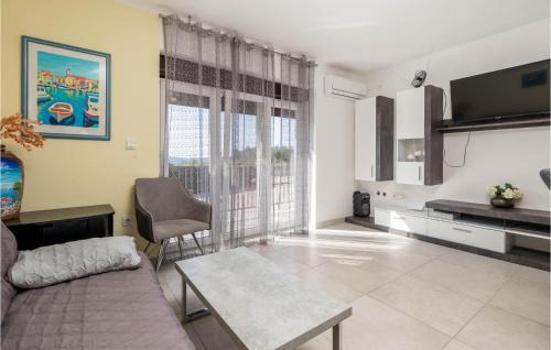 Barbat na Rabu Apartment | Cozy Apartment In Barbat Na Rabu