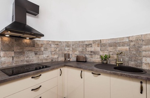 Tulisevica Apartment | Cozy apartment in Lovran with WiFi