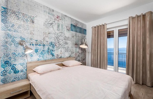 Tulisevica Apartment | Cozy Apartment In Lovran With Wifi