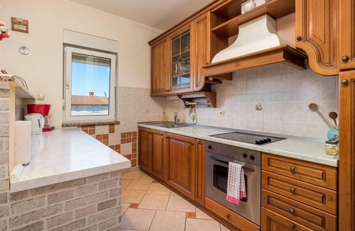 Marcelji Apartment | Cozy apartment in Viskovo with WiFi